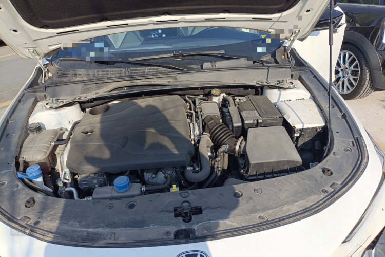 Changan UNI-V 2022 car image #22