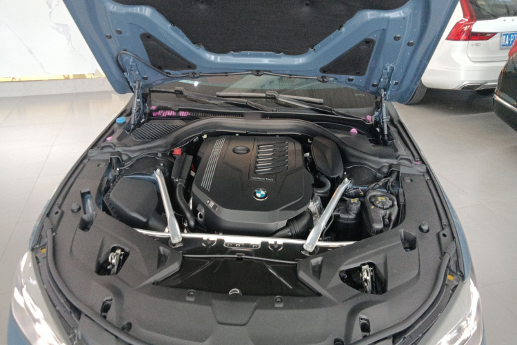 BMW 8 Series 2021 #22 BMW 8 Series 2021 car image #22