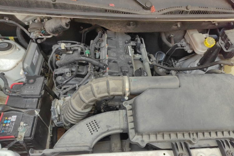 Wuling Hongguang V 2022 immagine di auto #22