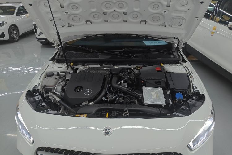 Mercedes-Benz A Class 2020 #22 Mercedes-Benz A Class 2020 immagine di auto #22