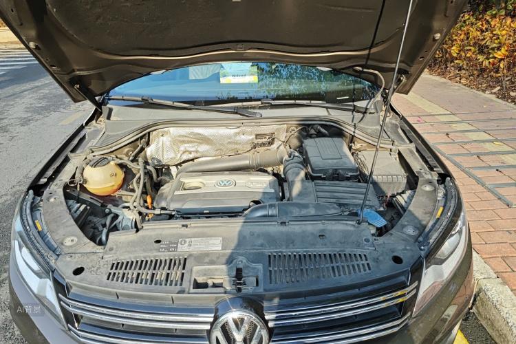 Volkswagen Tiguan 2014 #22 Volkswagen Tiguan 2014 car image #22