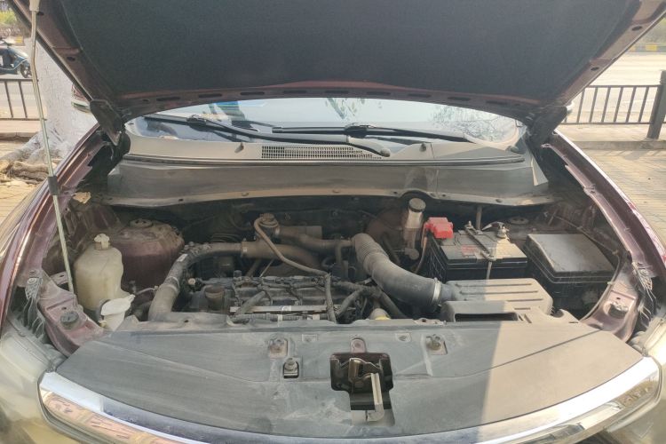 Soueast DX7 2016 #22 Soueast DX7 2016 car image #22