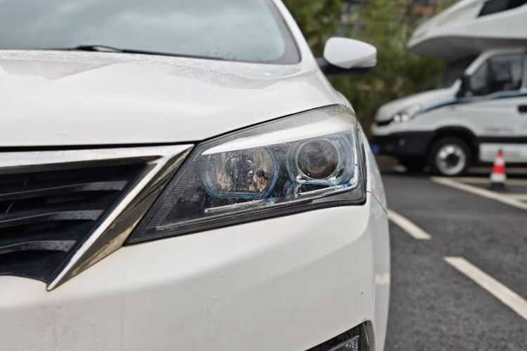 Changan Alsvin V7 2016 car image #22
