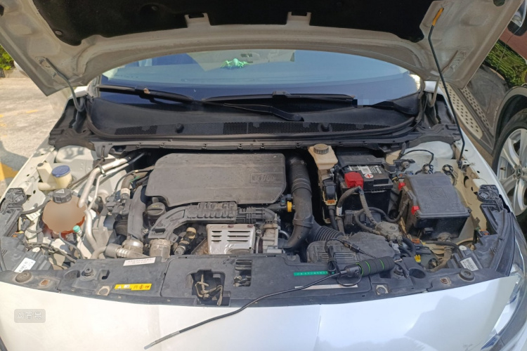 Peugeot 408 2018 car image #22
