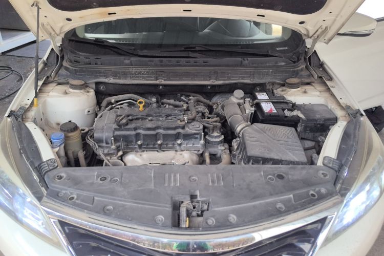 Changan Alsvin V7 2017 #22 Changan Alsvin V7 2017 car image #22