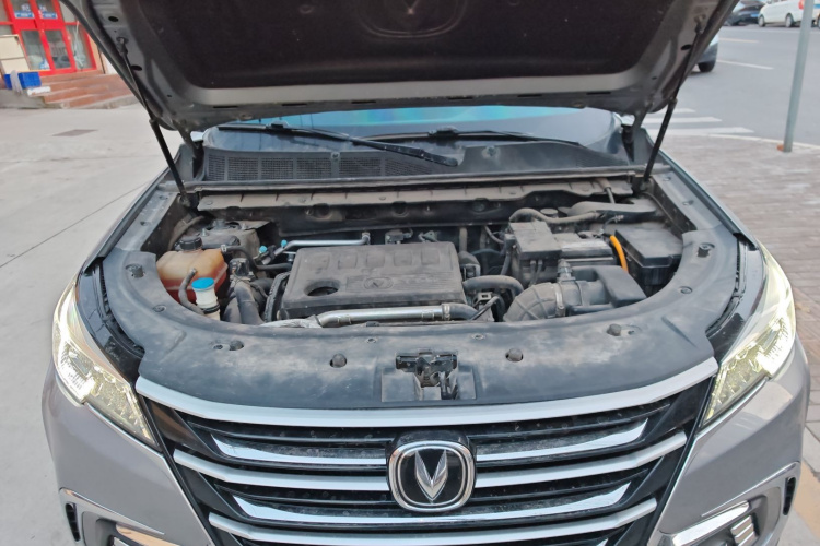 Changan CS85 Coupe 2019 car image #22