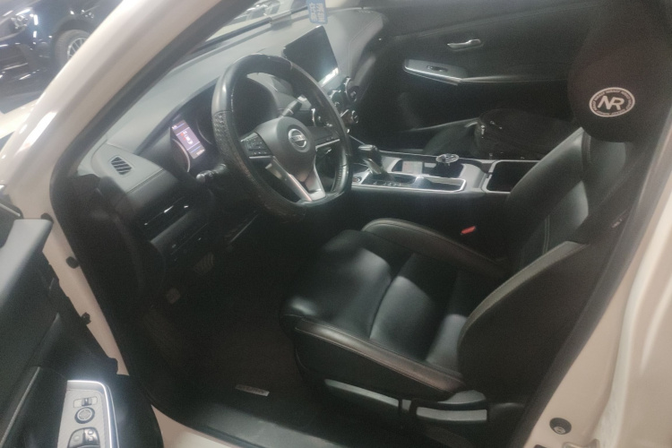 Nissan Sylphy 2020 #22 Nissan Sylphy 2020 car image #22