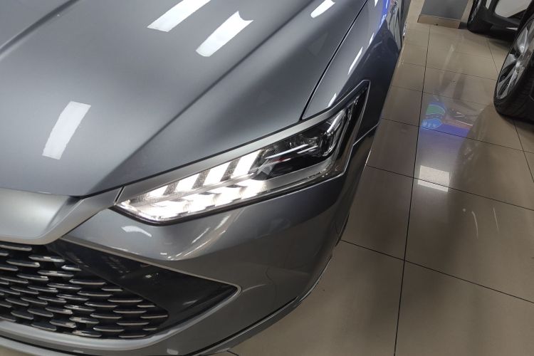 BYD Qin Plus 2022 #22 BYD Qin Plus 2022 car image #22