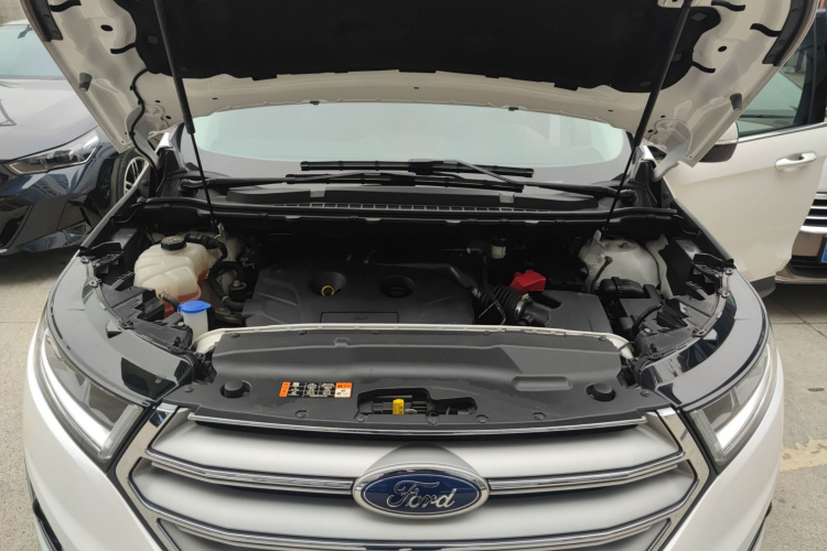 Ford Edge 2018 #22 Ford Edge 2018 صورة سيارة #22