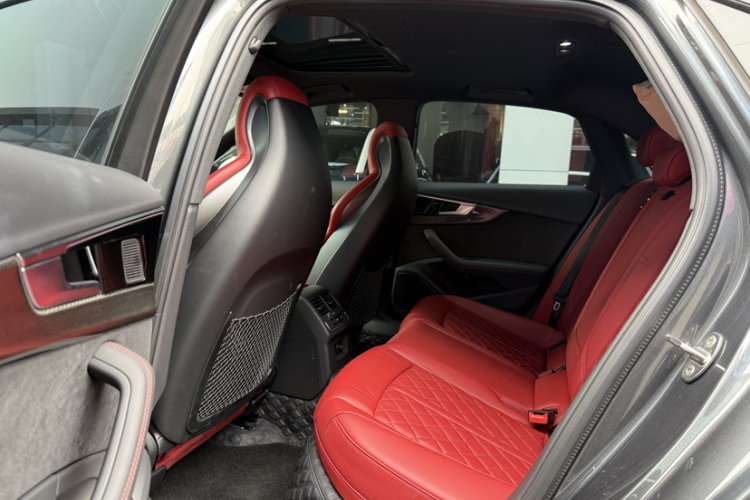 五菱汽车 奥迪S4 2024 汽车图片 #22