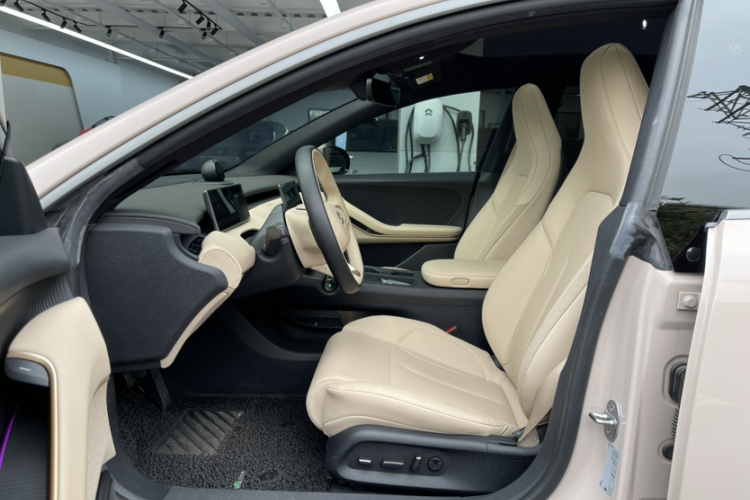 蔚来 蔚来ET5 2023 汽车图片 #22