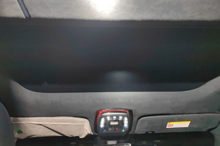 Zeekr 9X 2025 car image #22