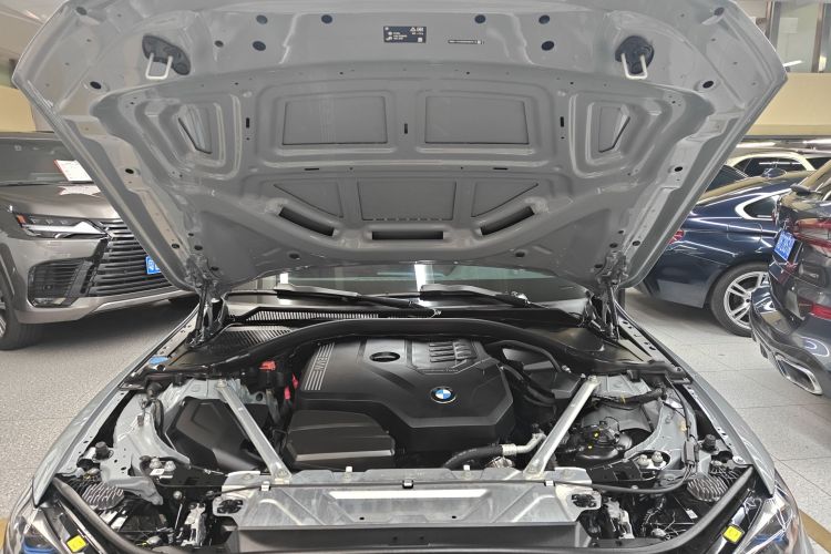 BMW 4 Series 2022 imagem de carro #22