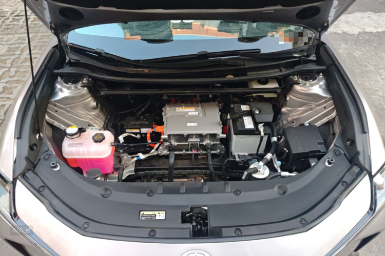 Toyota bZ3 2025 #22 Toyota bZ3 2025 immagine di auto #22