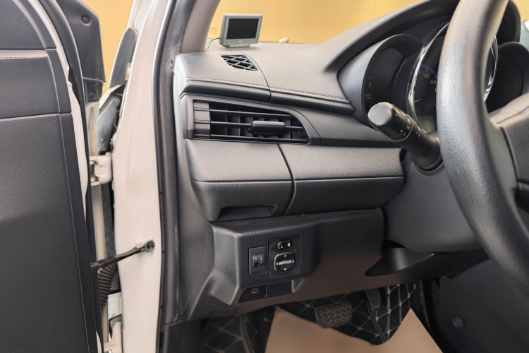 Toyota Yaris L Zhixiang 2019 صورة سيارة #22