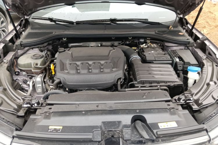Volkswagen Passat 2024 car image #22