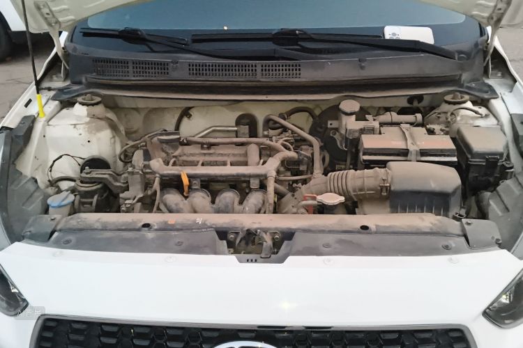 Hyundai Reina 2017 car image #22