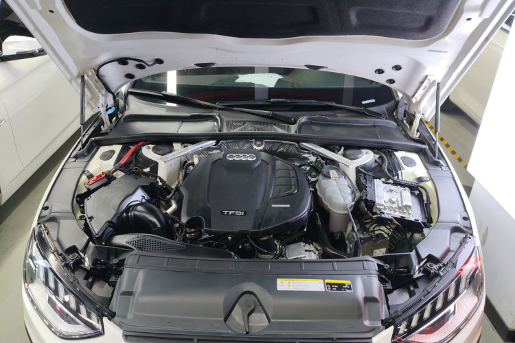 Audi A4L 2020 #22 Audi A4L 2020 car image #22