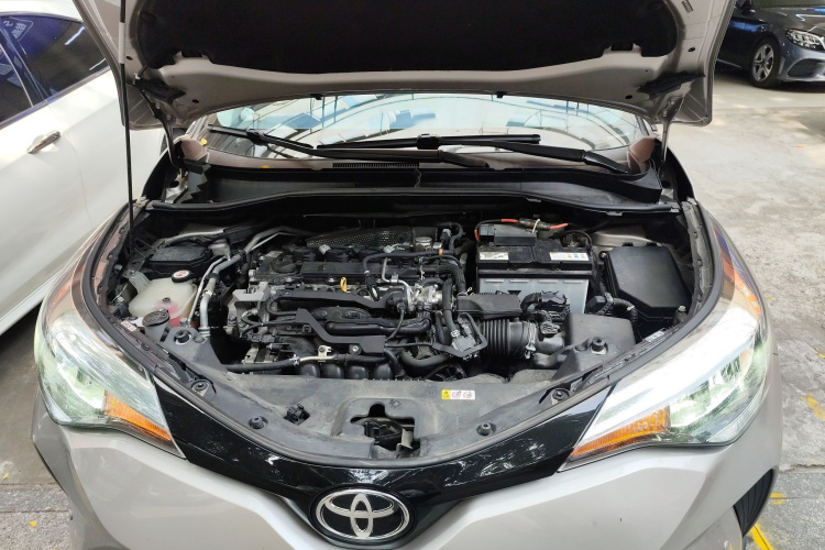 Toyota C-HR 2022 car image #22