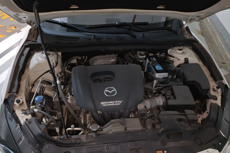 Mazda 3 Axela 2017 car image #22