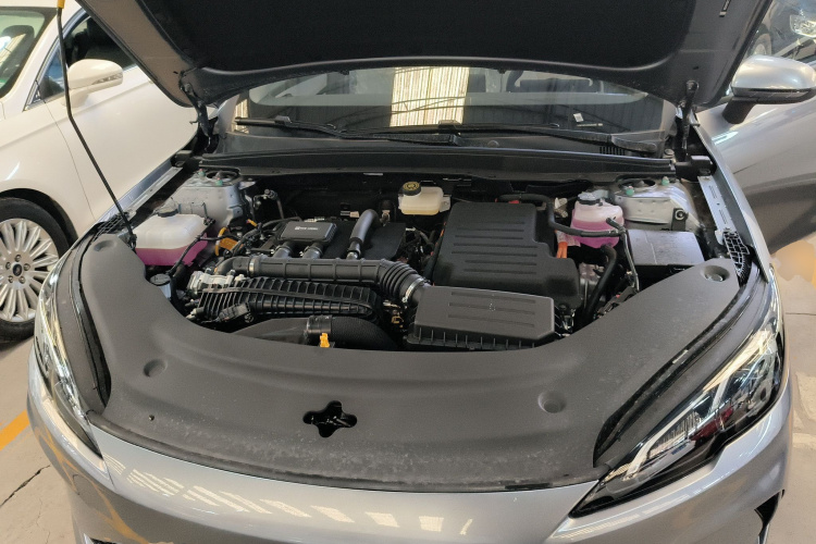 BYD Seal 05 DM-i 2025 #22 BYD Seal 05 DM-i 2025 car image #22