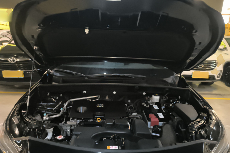 Toyota Harrier 2022 immagine di auto #22