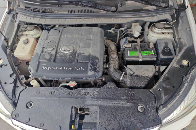 SWM X7 2018 изображение автомобиля #22