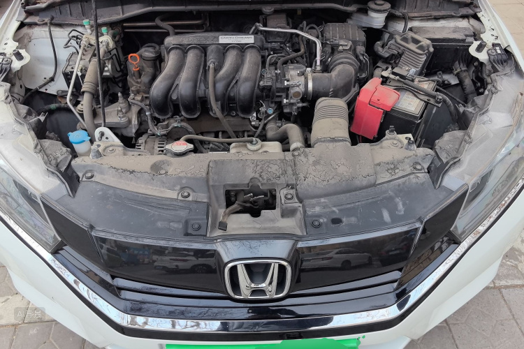 Honda Greiz 2018 صورة سيارة #22