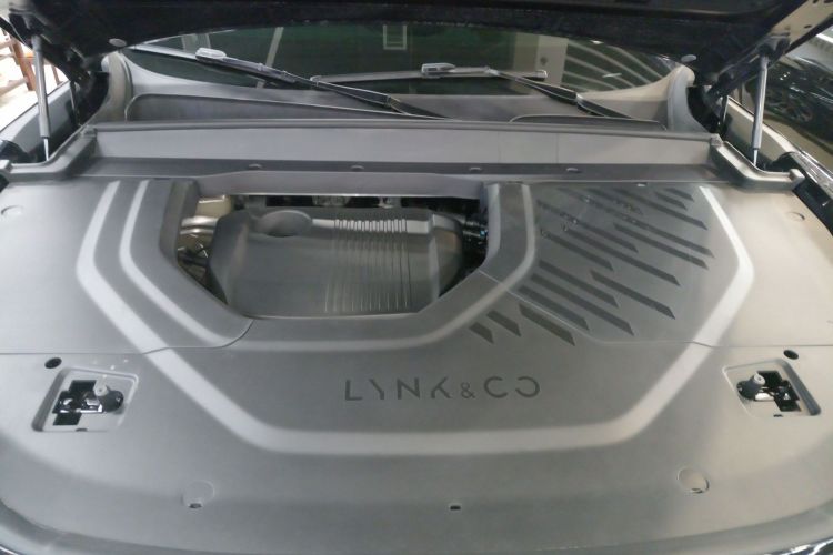 Lynk & Co 900 2025 #22 Lynk & Co 900 2025 car image #22