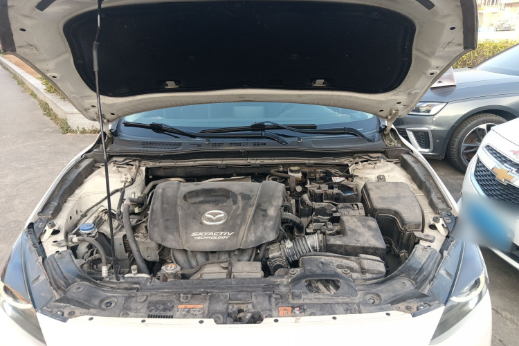 Mazda 3 Axela 2018 imagem de carro #22