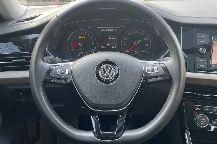 Volkswagen Passat New Energy 2019 #22 Volkswagen Passat New Energy 2019 car image #22