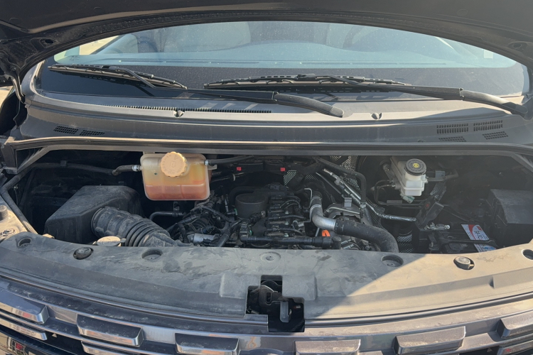 Forthing Lingzhi PLUS 2023 car image #22