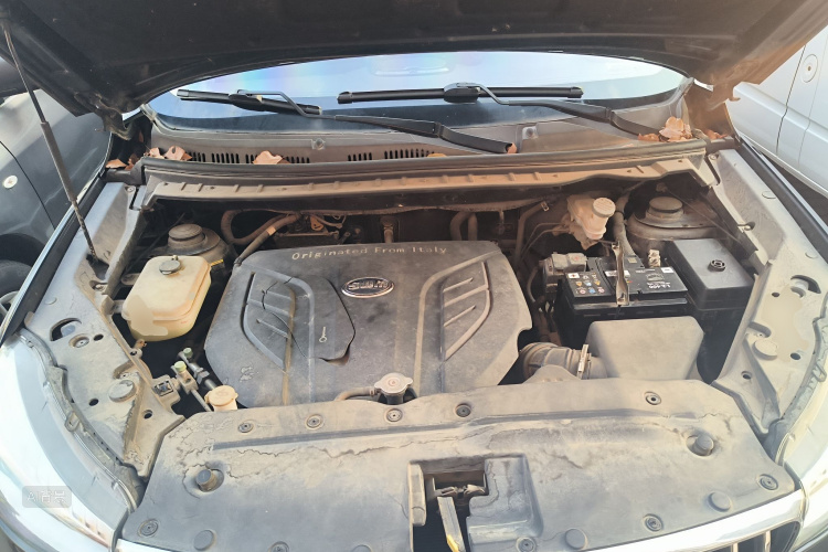 SWM斯威汽车 SWM斯威X7 2016 汽车图片 #22