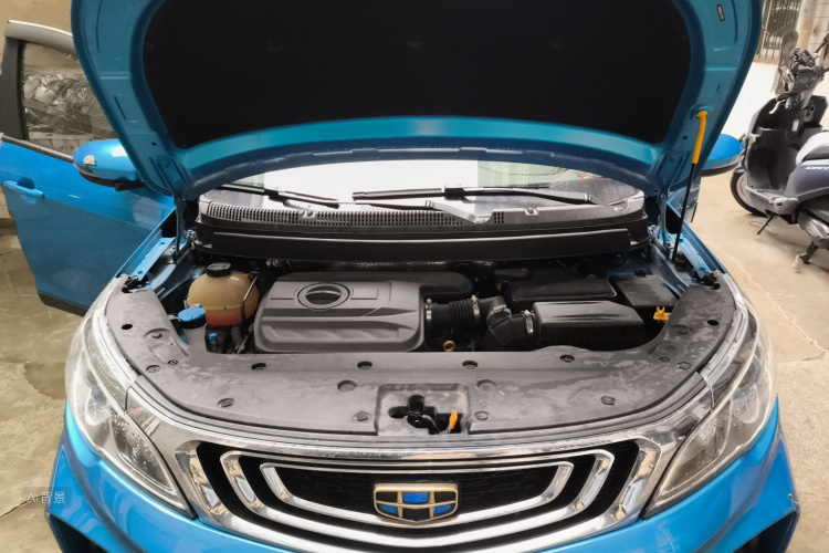 Vision X3 2018 car image #22