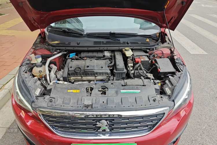 Peugeot 308 2018 #22 Peugeot 308 2018 car image #22