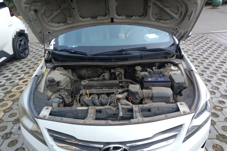 Hyundai Reina 2016 car image #22