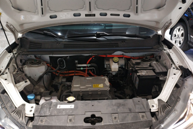 哪吒汽车 哪吒AYA 2023 汽车图片 #22