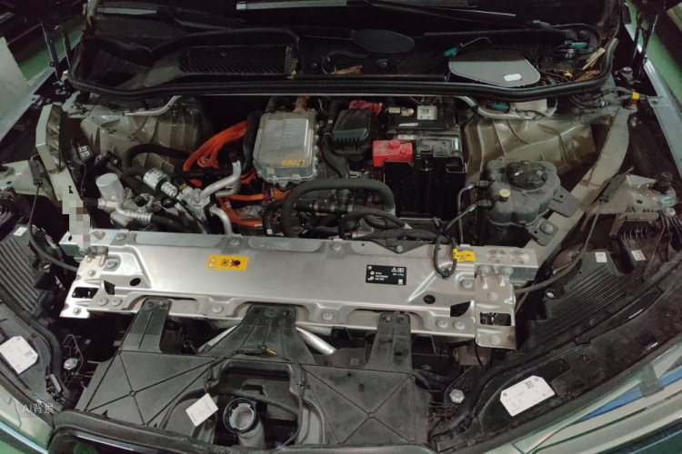 BMW iX 2024 car image #22