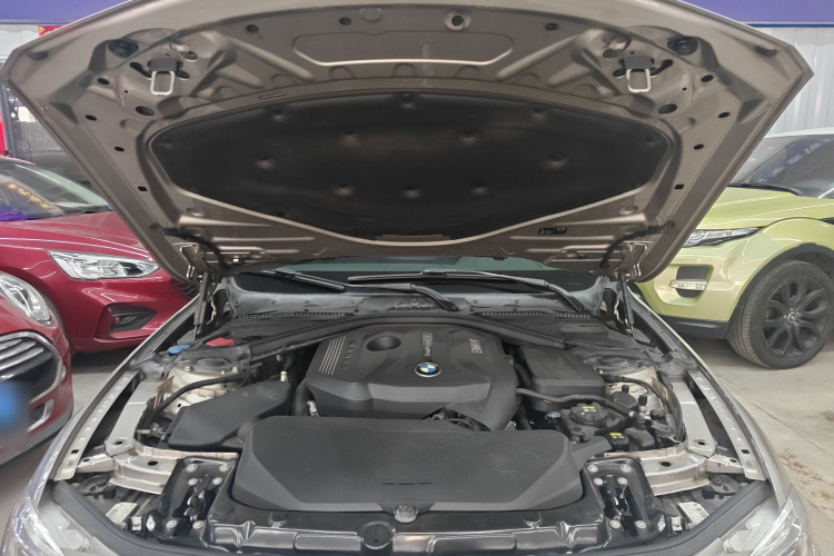 BMW 3 Series 2017 #22 BMW 3 Series 2017 car image #22