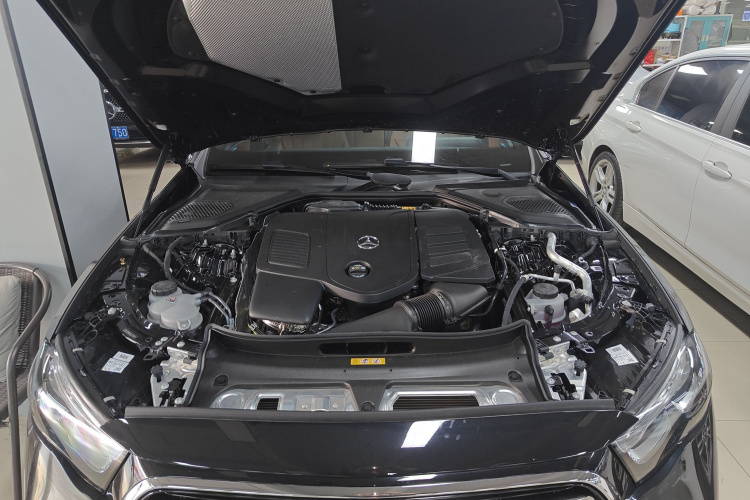 Mercedes-Benz E Class 2026 car image #22