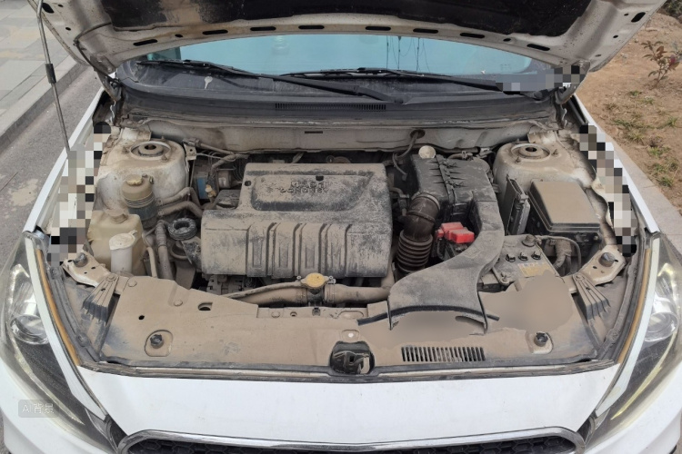 Soueast V5 Lingzhi 2017 car image #22