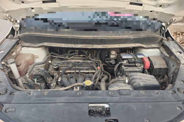 Forthing SX6 2019 car image #22