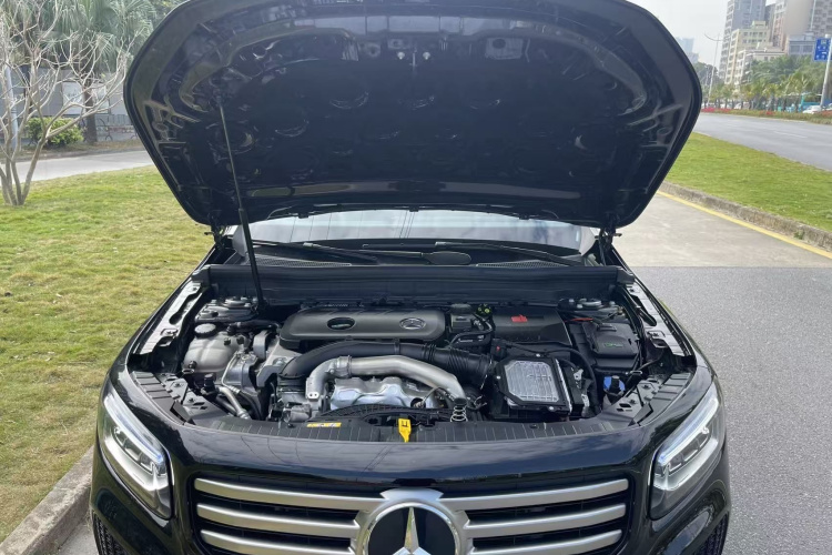 Mercedes-Benz GLB Class 2025 #22 Mercedes-Benz GLB Class 2025 immagine di auto #22