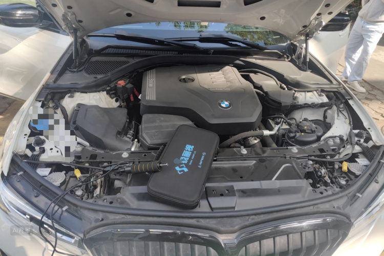 BMW 3 Series 2021 car image #22