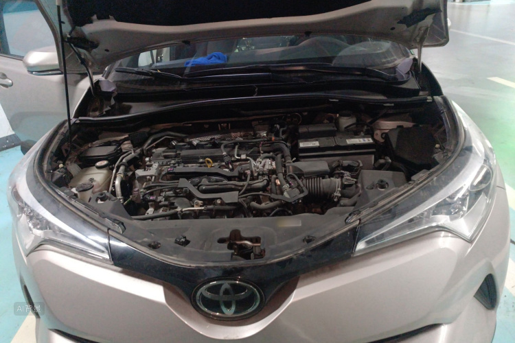 Toyota C-HR 2021 #22 Toyota C-HR 2021 car image #22