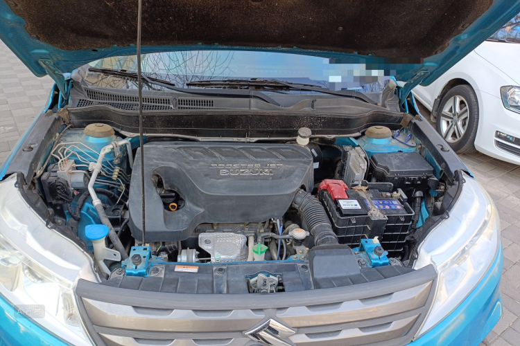 Suzuki Vitara 2016 image de voiture #22