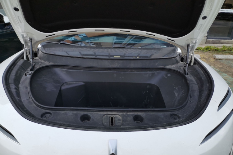 Avatr 11 2023 imagen de coche #22