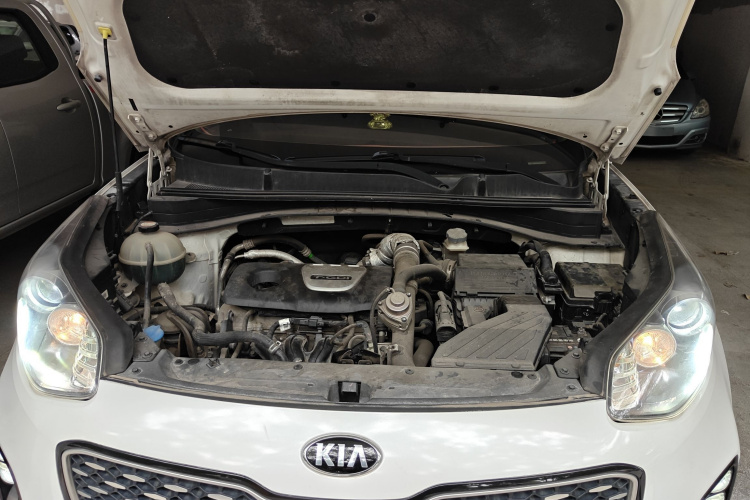 Kia KX5 2016 صورة سيارة #22