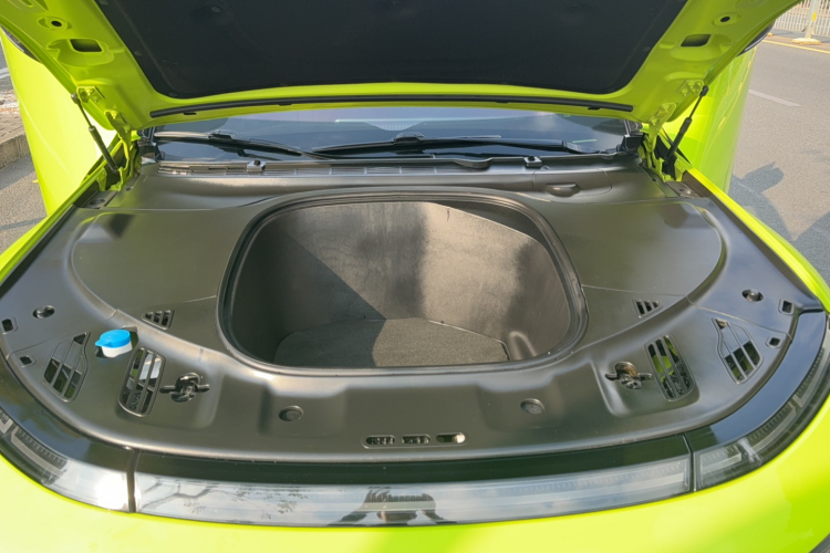 Xpeng P7 2021 imagen de coche #22