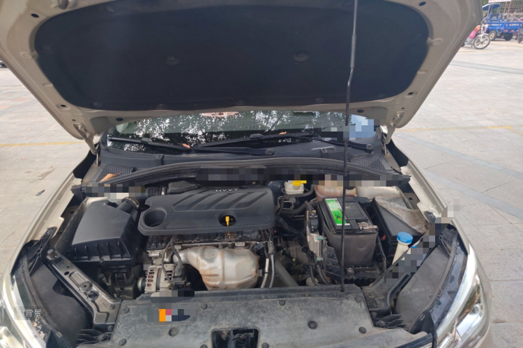 Roewe i5 2018 car image #22